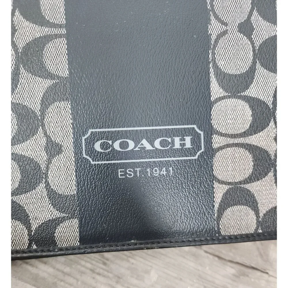 Coach Signature Print Grey Black HTS Ipod Case NWT